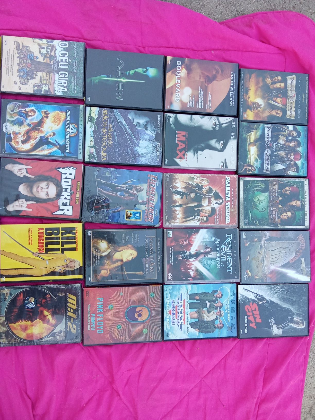 35 DVDs incluindo kill bill