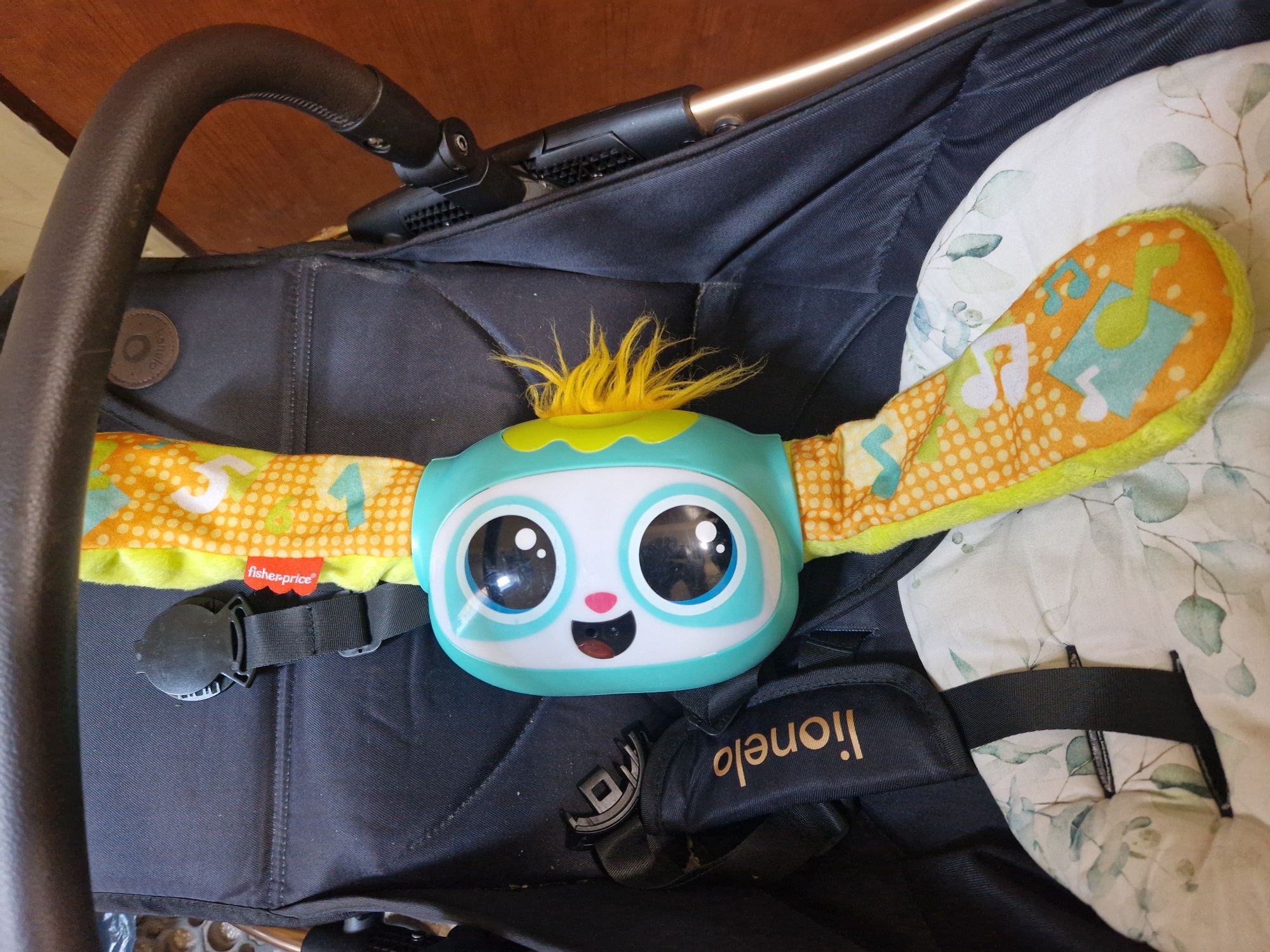 Fisher-Price - Interaktywny Turlaczek Rovee ze światełkami i dźwiękami