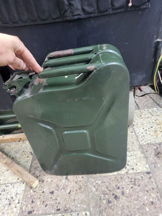 Kanister 20 litrow