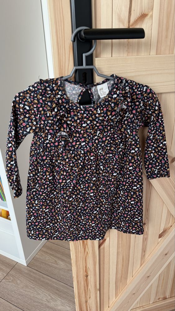 Sukienki rozm. 86 H&M next smyk coccodrillo