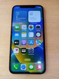 Смартфон Apple iPhone X на 64 Gb  (Silver) Відмінний стан