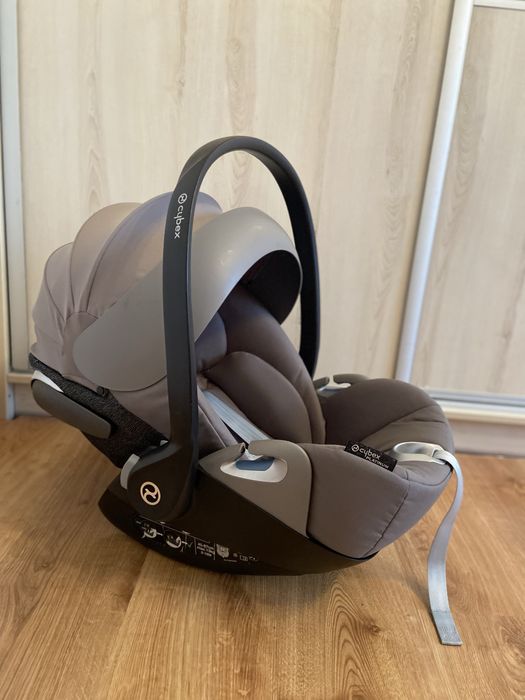 Автокрісло Cybex Cloud Z