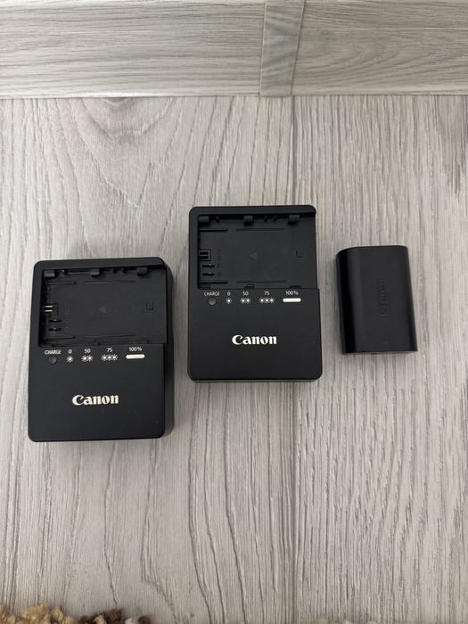 Зарядное устройство Canon LC-E6