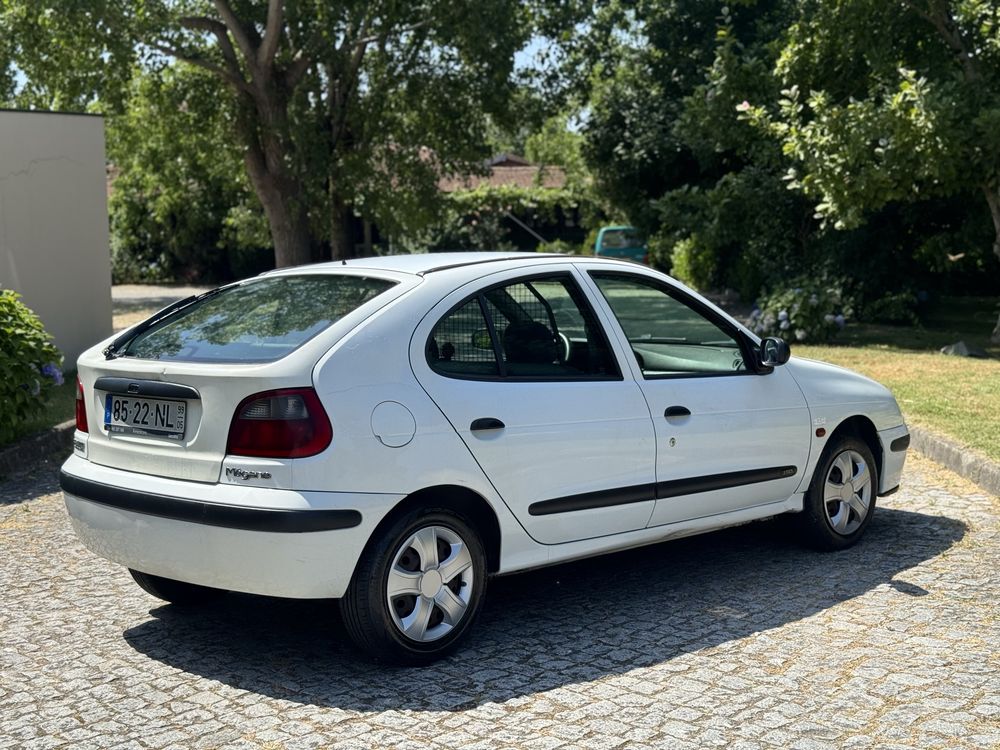Renault Megane 1.9D