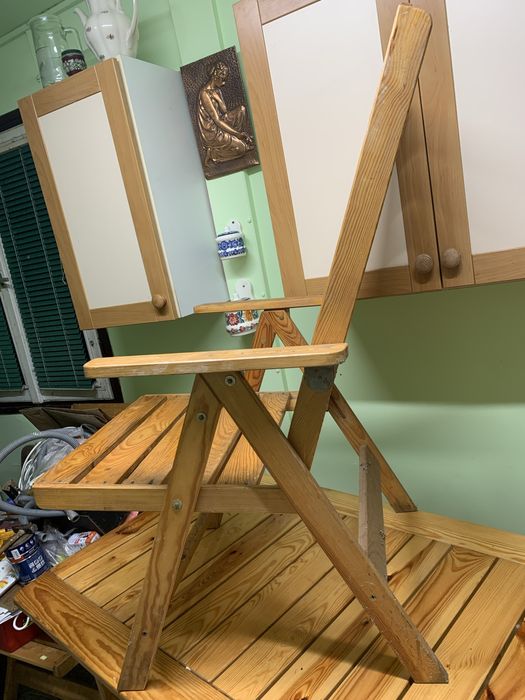 Stół ogrodowy z 4 rozkładanymi fotelami