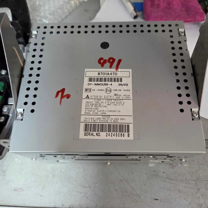 Radioodtwarzacz + ramka MITSUBISHI ASX radio oryginalne 100% sprawne