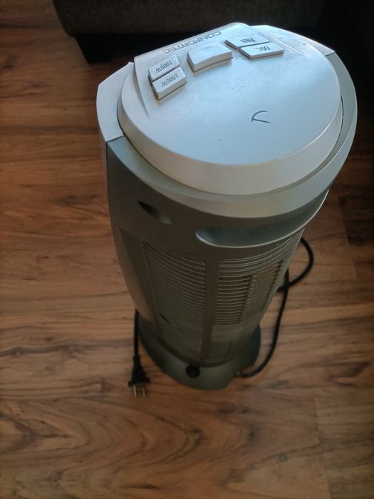Aquecedor giratório em ótimo estado.