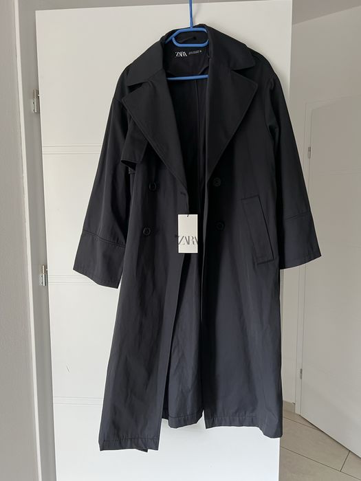 Nowy trencz Zara