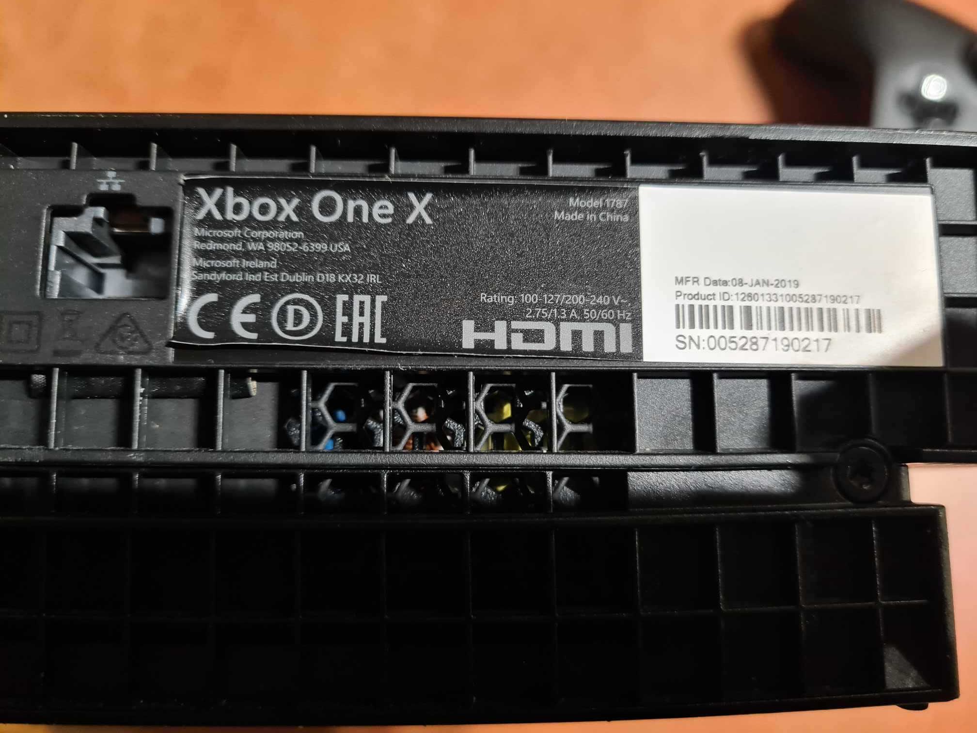 (252/24) Konsola Xbox One X 1TB !!