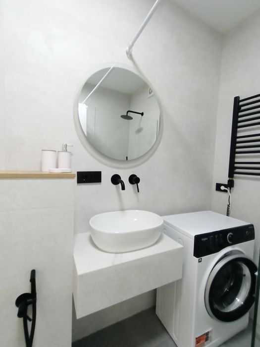 Апартаменти в центрі. Срібний дім Люкс