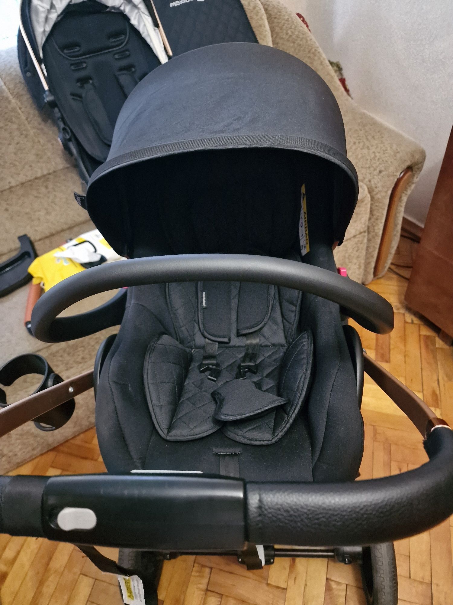 Коляска 3в1 maxibaby