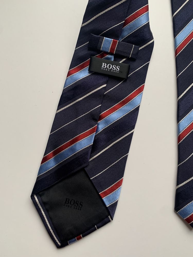 Krawat jedwabny Hugo Boss w paski 100% jedwab