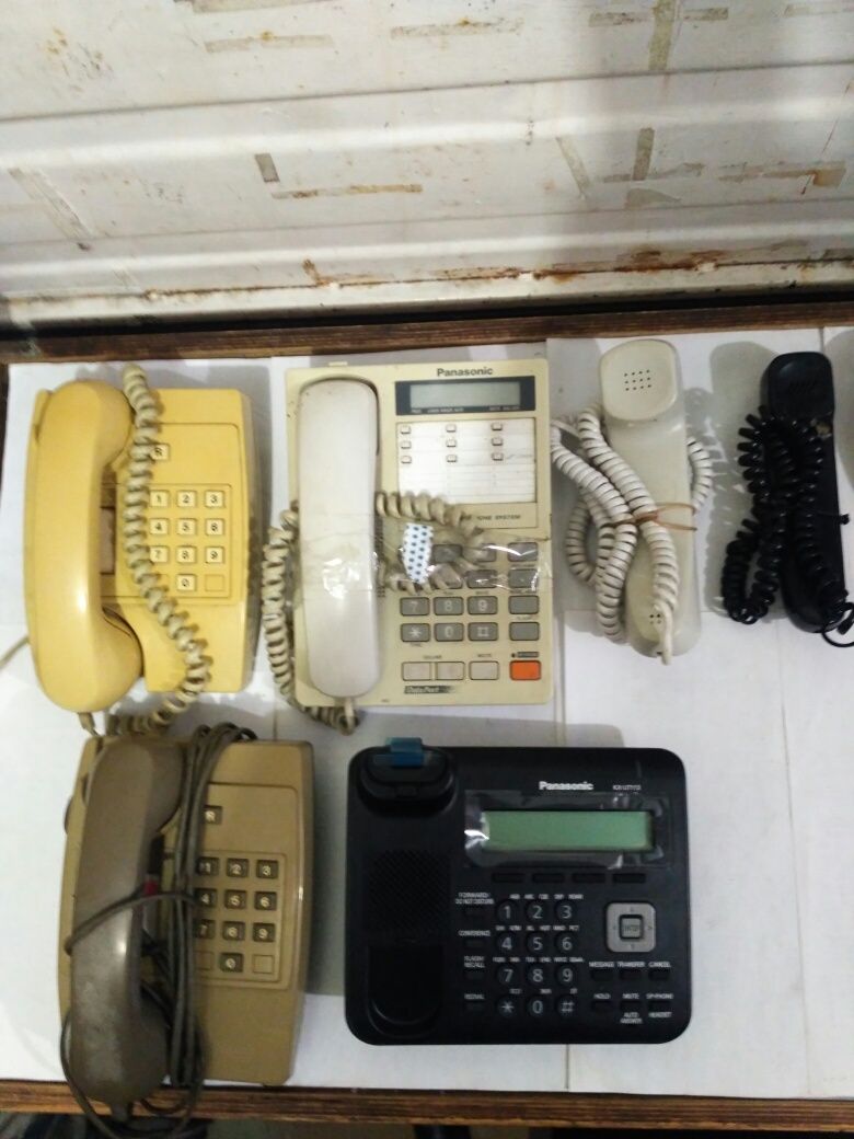 Радіотелефони, телефони