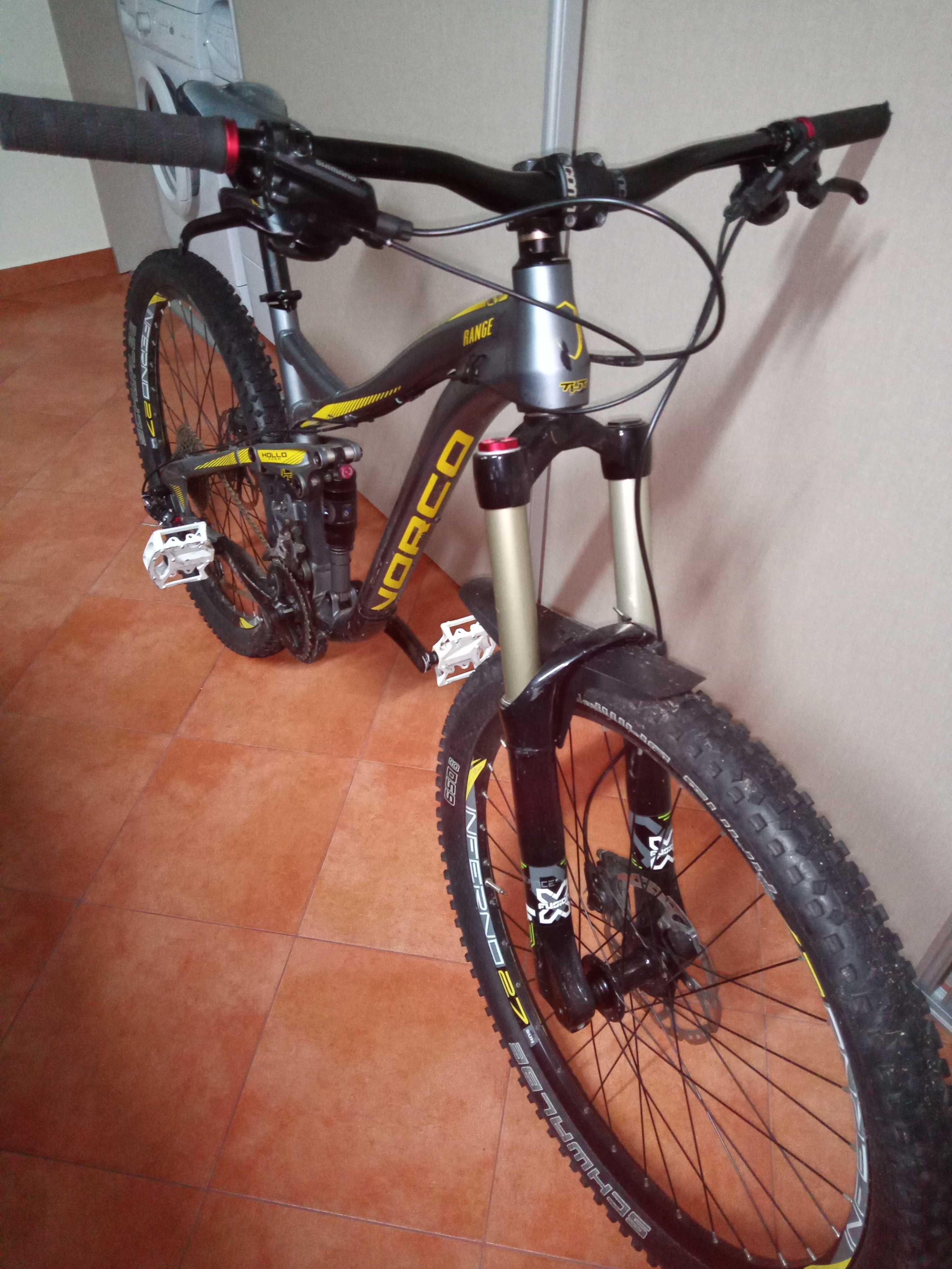 Bicicleta enduro NORCO