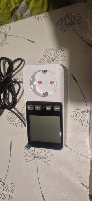 Sprzedam miernik mocy regulator temperatury