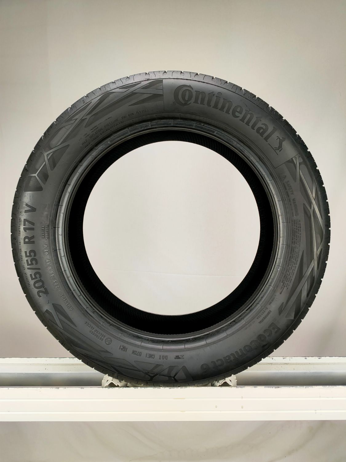 Opony 205/55R17 lato 205/55/17 CONTINENTAL (osobowe) OO13315