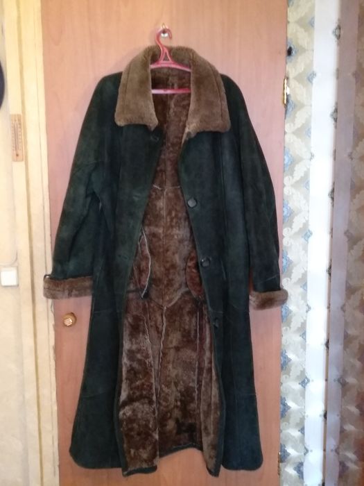 Продается женская дублёнка. Натуральная. Турция . Размер 54.
