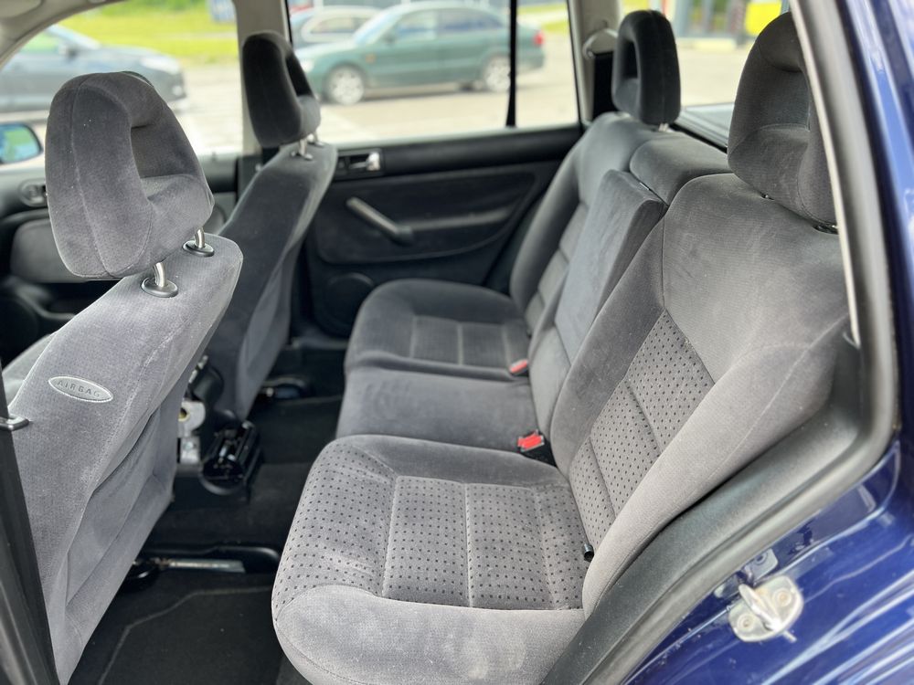 Продам VW BORA GOLF 1.6 mpi