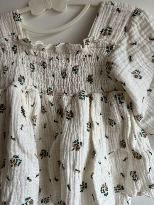 Сукня-боді муслінова у квіти 9-12 міс