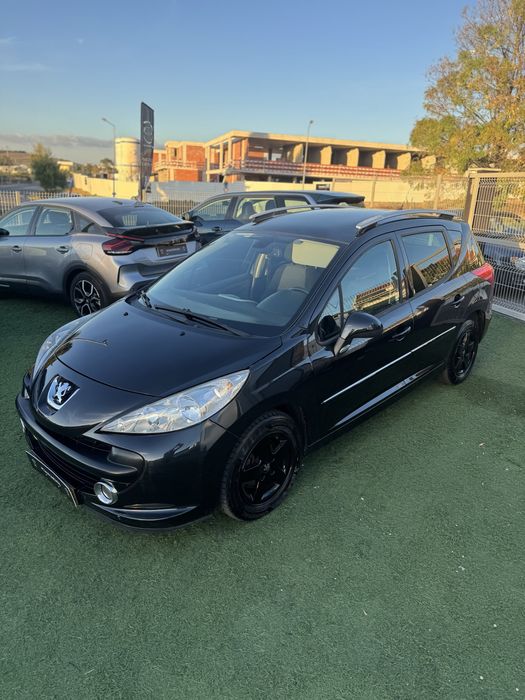 Peugeot 207 1.4 VTi | Nacional | 145000KM| Teto panoramico