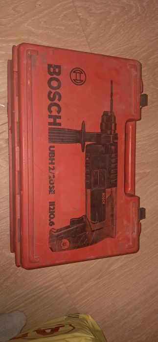 Перфоратор Boshh