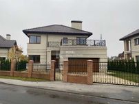 Продаж Будинок Набережна Вишеньки 6к 260м2 2пов КМ Золоче -1