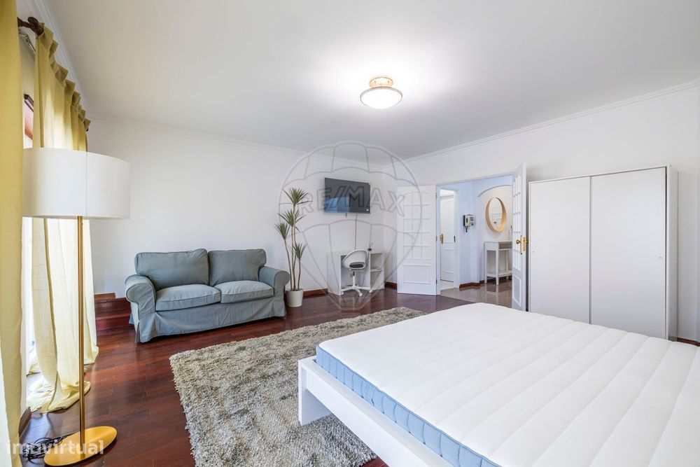 Apartamento T4 para venda