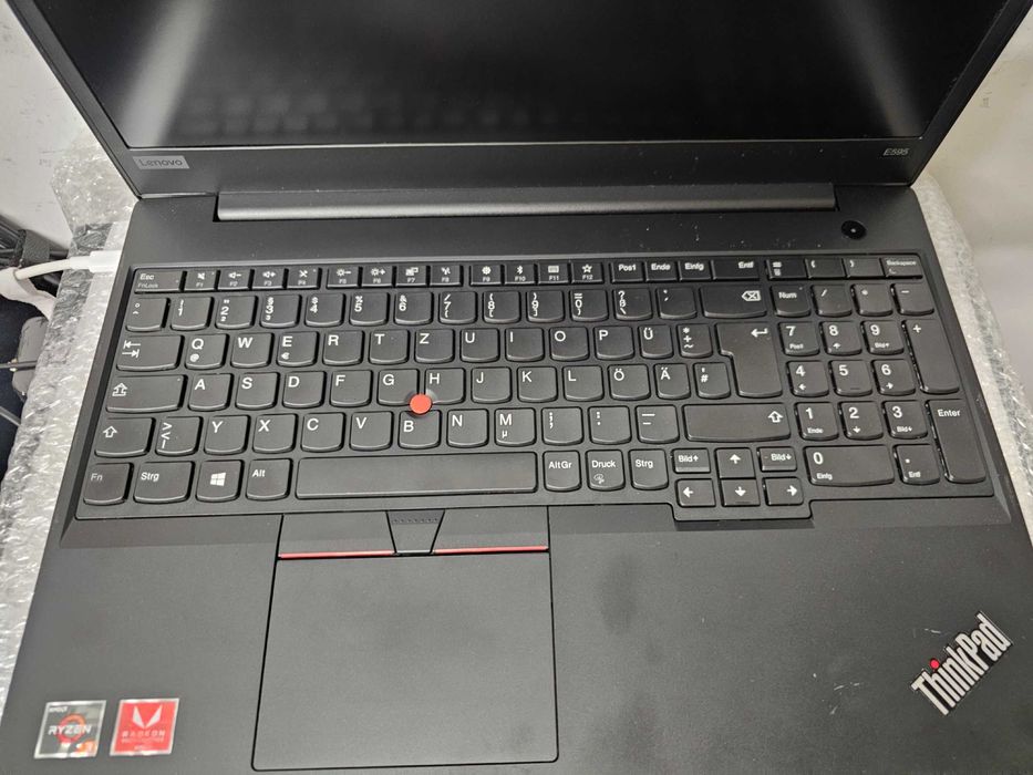 Laptop Lenovo E595- sprawny