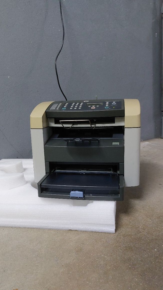 Impressora HP LaserLet 3015