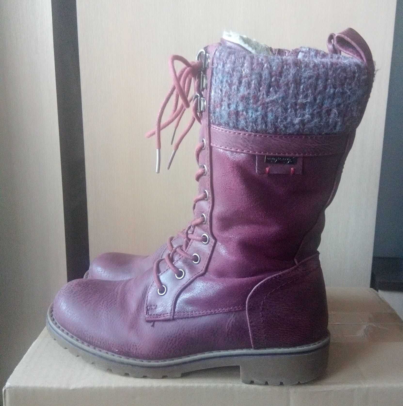 Kozaki buty zimowe dziecięce Magic Lady CCC bordowe ocieplane r. 35