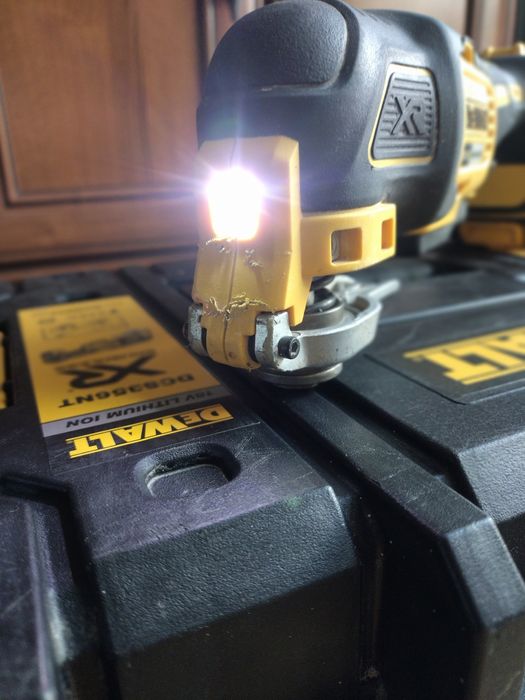 Multinarzędzie multi-tool szlifierka wielofunkcyjna Dewalt DCS355 18V