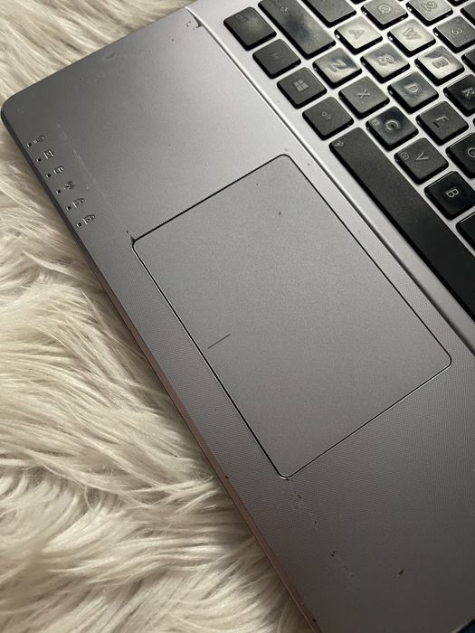 Laptop Asus 15,6” 1.60GHz 2.30GHz 4GB sonic master