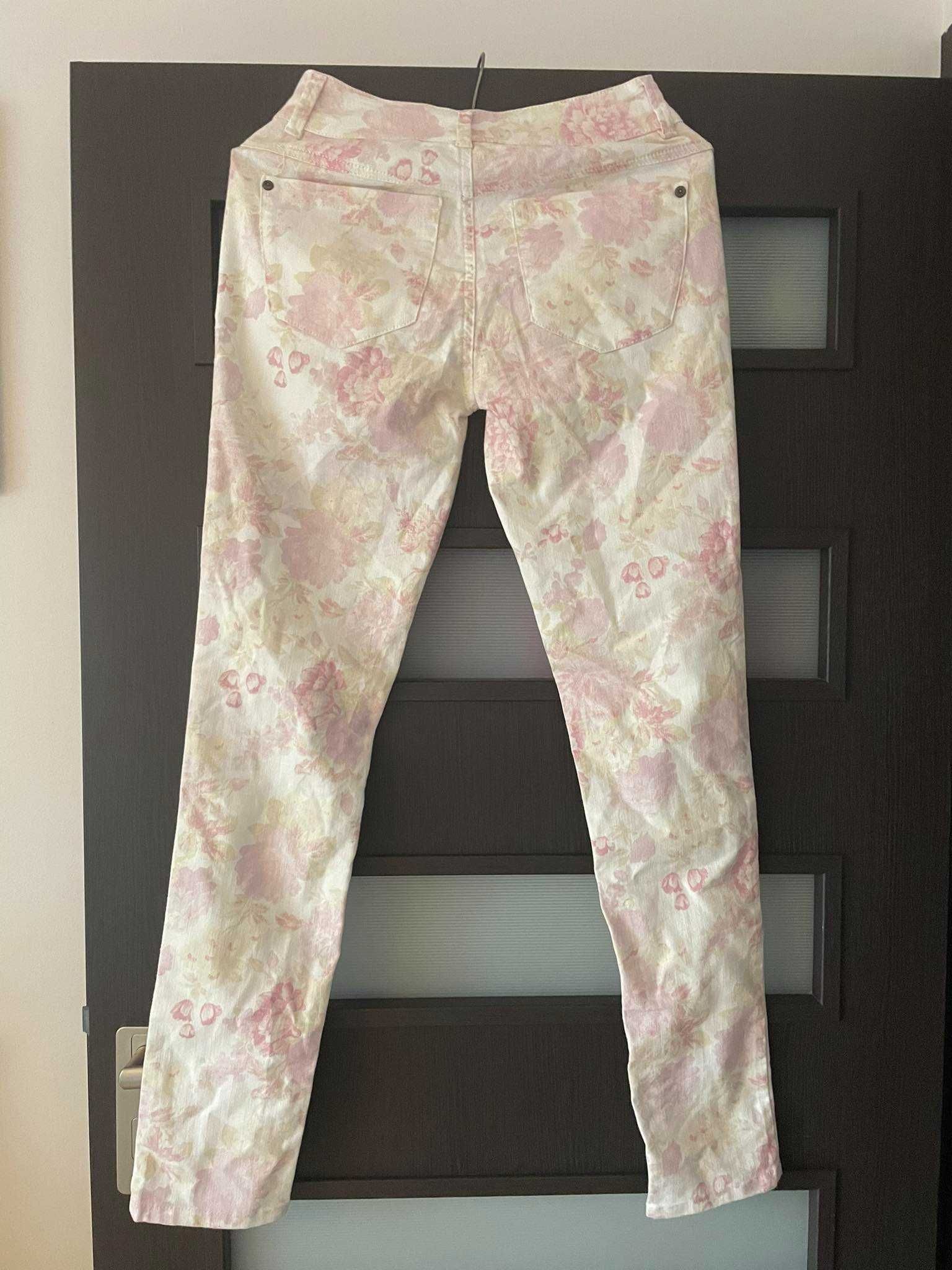 Fransa Jeans damskie rozmiar 38  kwiaty