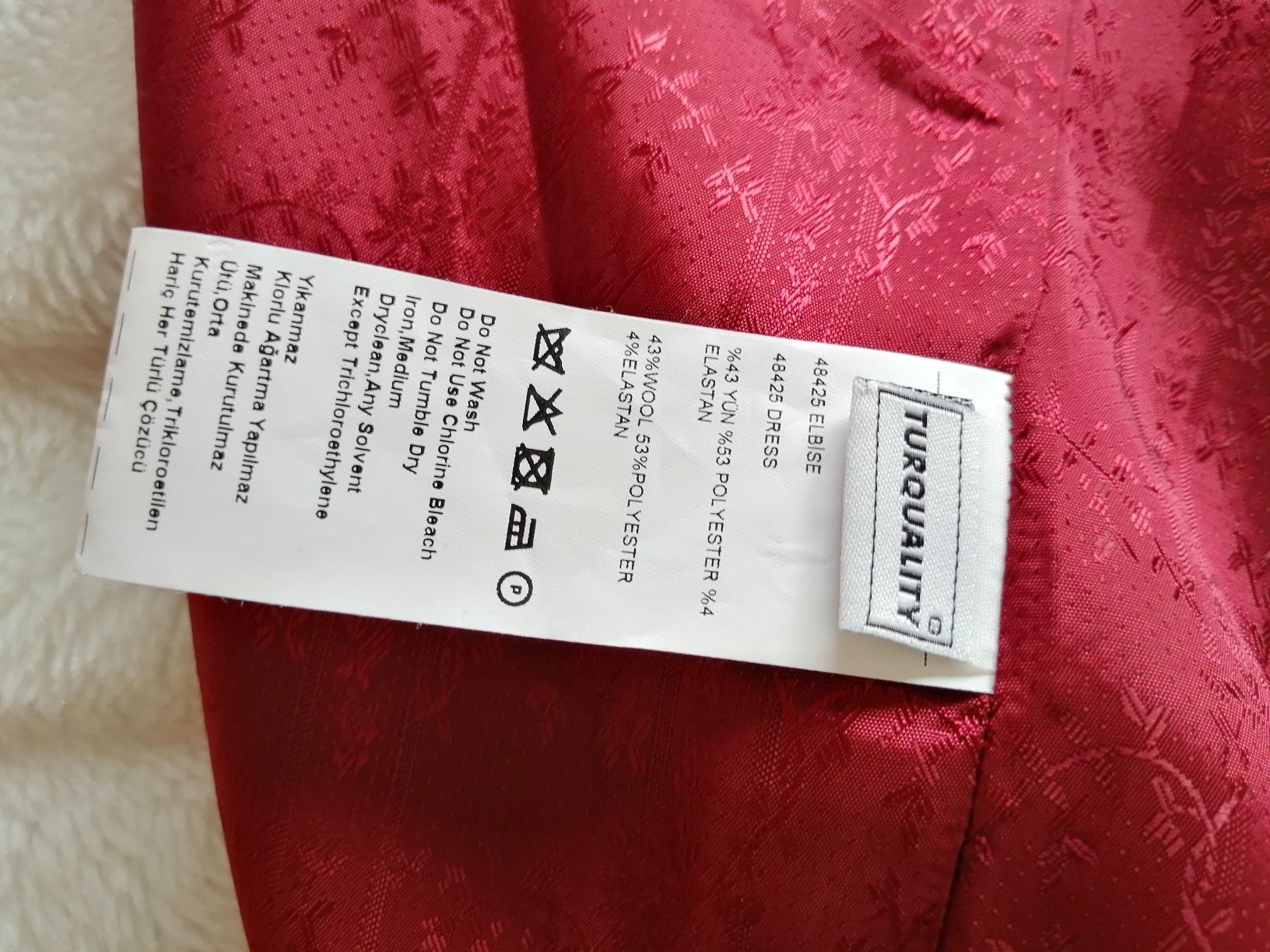Czarna klasyczna elegancka prosta sukienka podszewka Sarar, rozmiar S