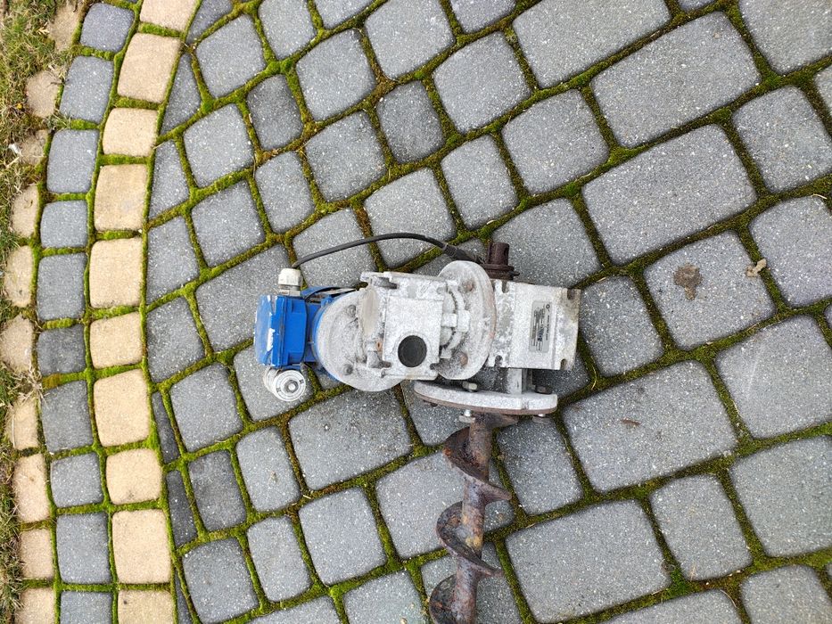 Podajnik do pieca co