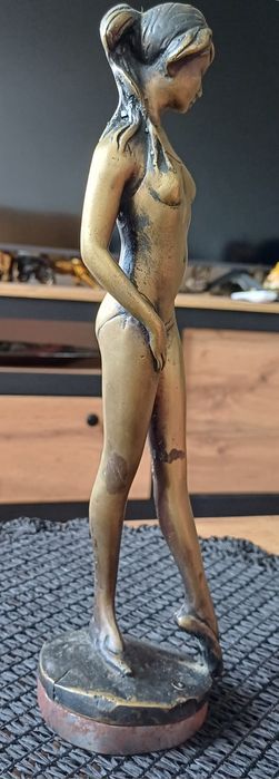 Elegancka Statuetka Baletnicy / Tancerki z Brązu - Vintage, ok. 28 cm