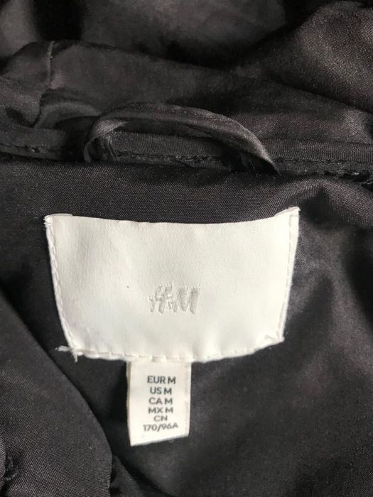 Зимова жіноча чорна пуховик\куртка від H&M