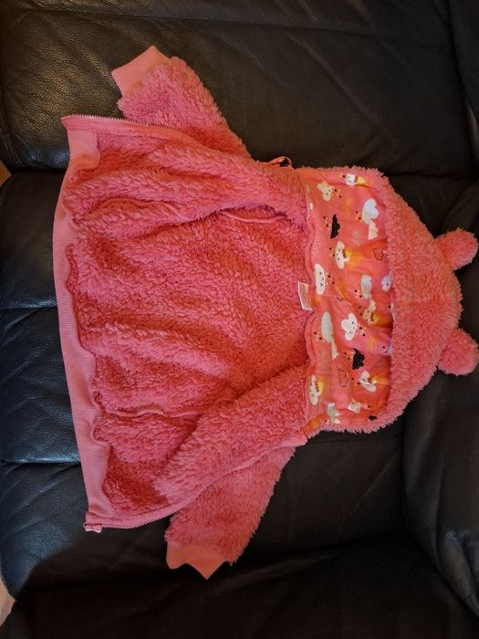 Sprzedam ciepłą bluzę dla dziewczynki marki so cute. rozmiar 74