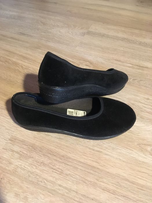 buty Adanex rozmiar 36 czarne baleriny na koturnie