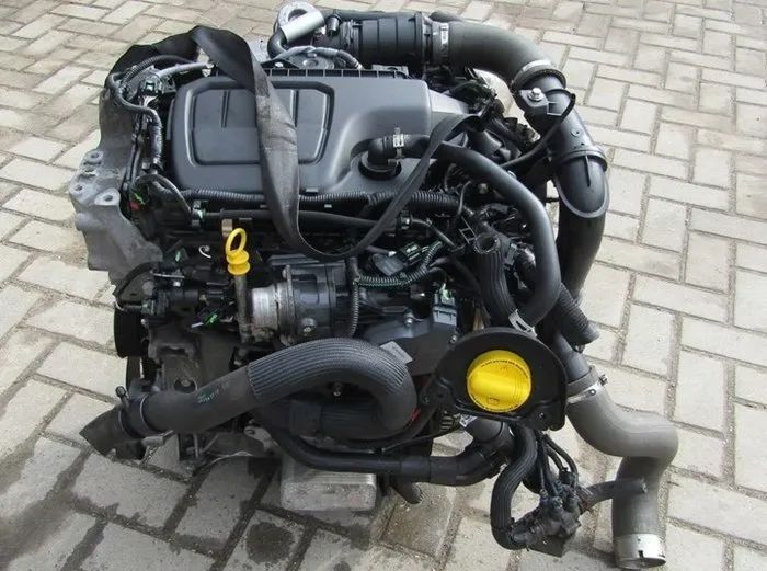 SILNIK RENAULT OPEL FIAT - TRAFIC VIVARO TALENTO 1.6 DCI 2018r - R9M413