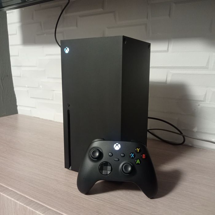 Xbox Series X . Чіткий стан. Магазин. Чек , гарнтія