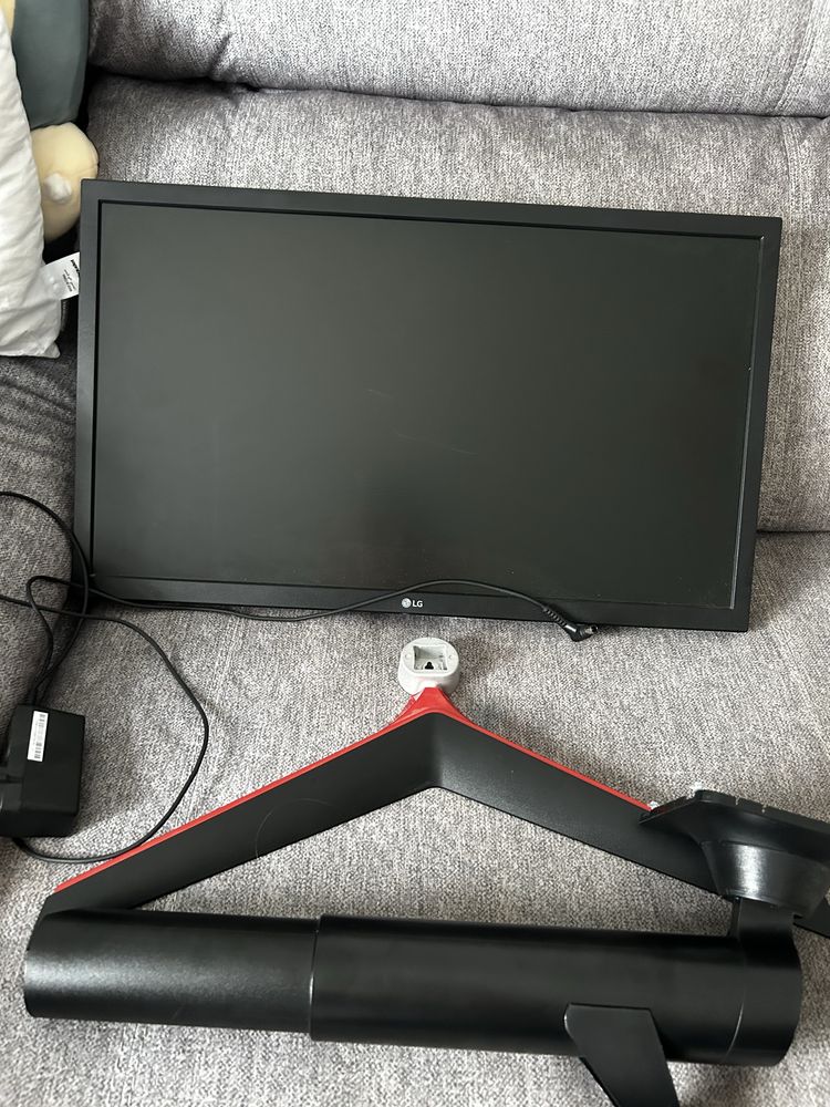 Monitor LG 24GL650