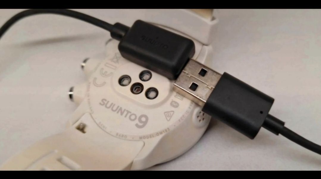 Oryginalna ładowarka / kabel USB Suunto 9 / Spartan