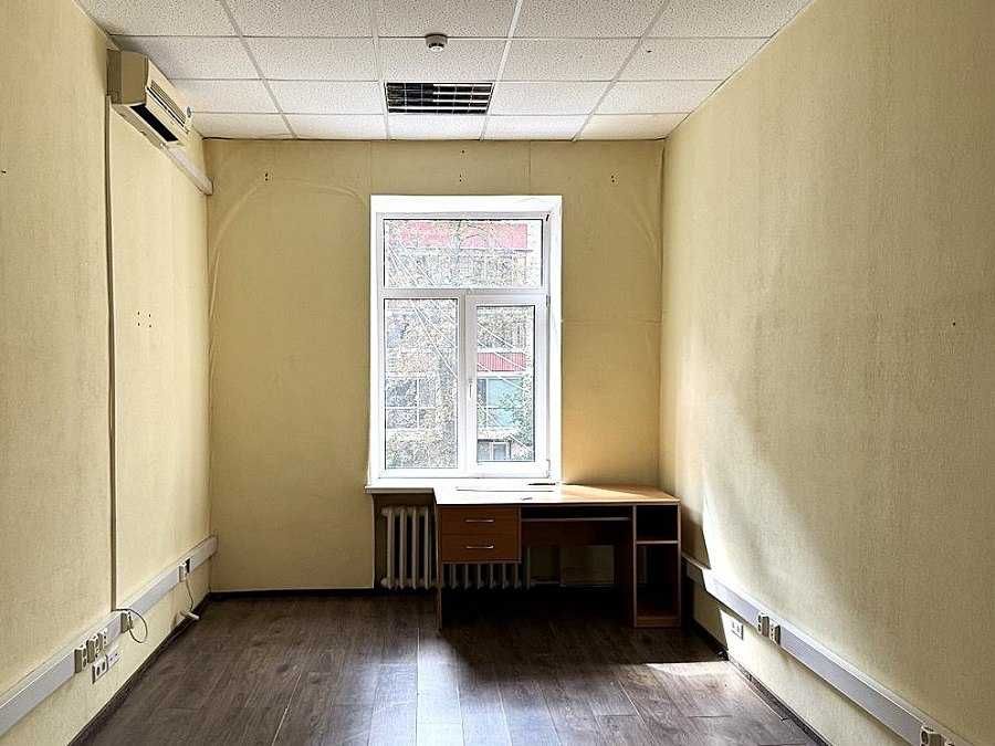 БЕЗ% Оренда офісу 500 м2, вул. Мазепи, метро Арсенальна,