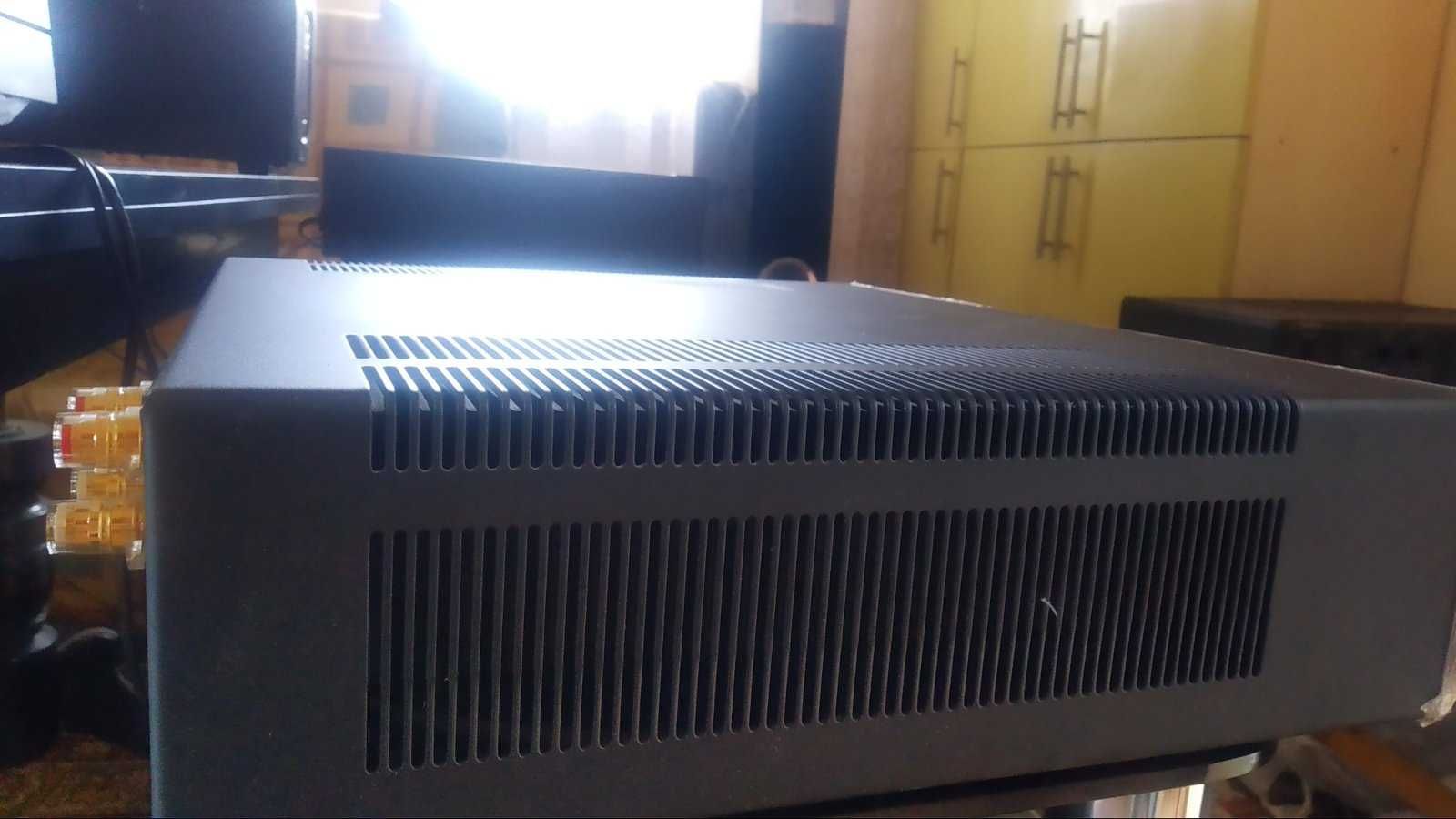 Усилитель мощности Electrocompaniet  eci 5