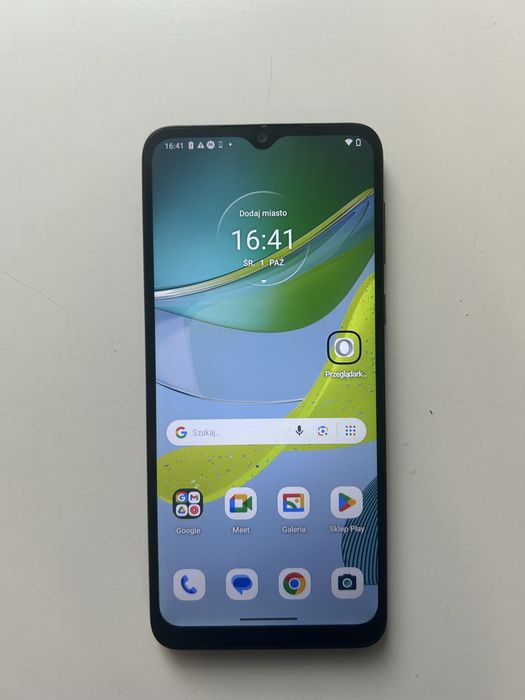 Motorola Moto e13 kolor-granatowy stan-bardzo dobry