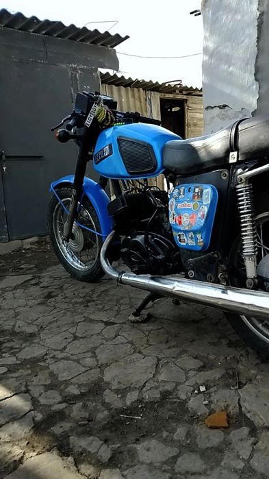 ІЖ Юпітер-5. Продам або обмін.

Мотоцикл на ходу, документи в порядку.
