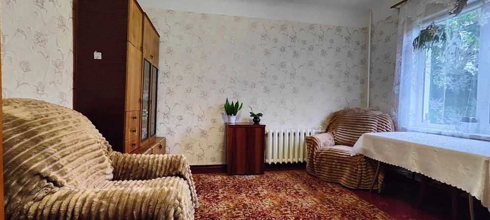 Оренда кімнати в тихому центрі міста. Проживання з власницею.