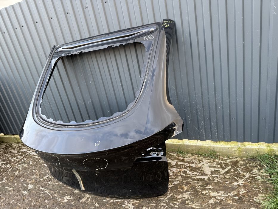 Кришка багажника Tesla model Y MY ляда кляпа