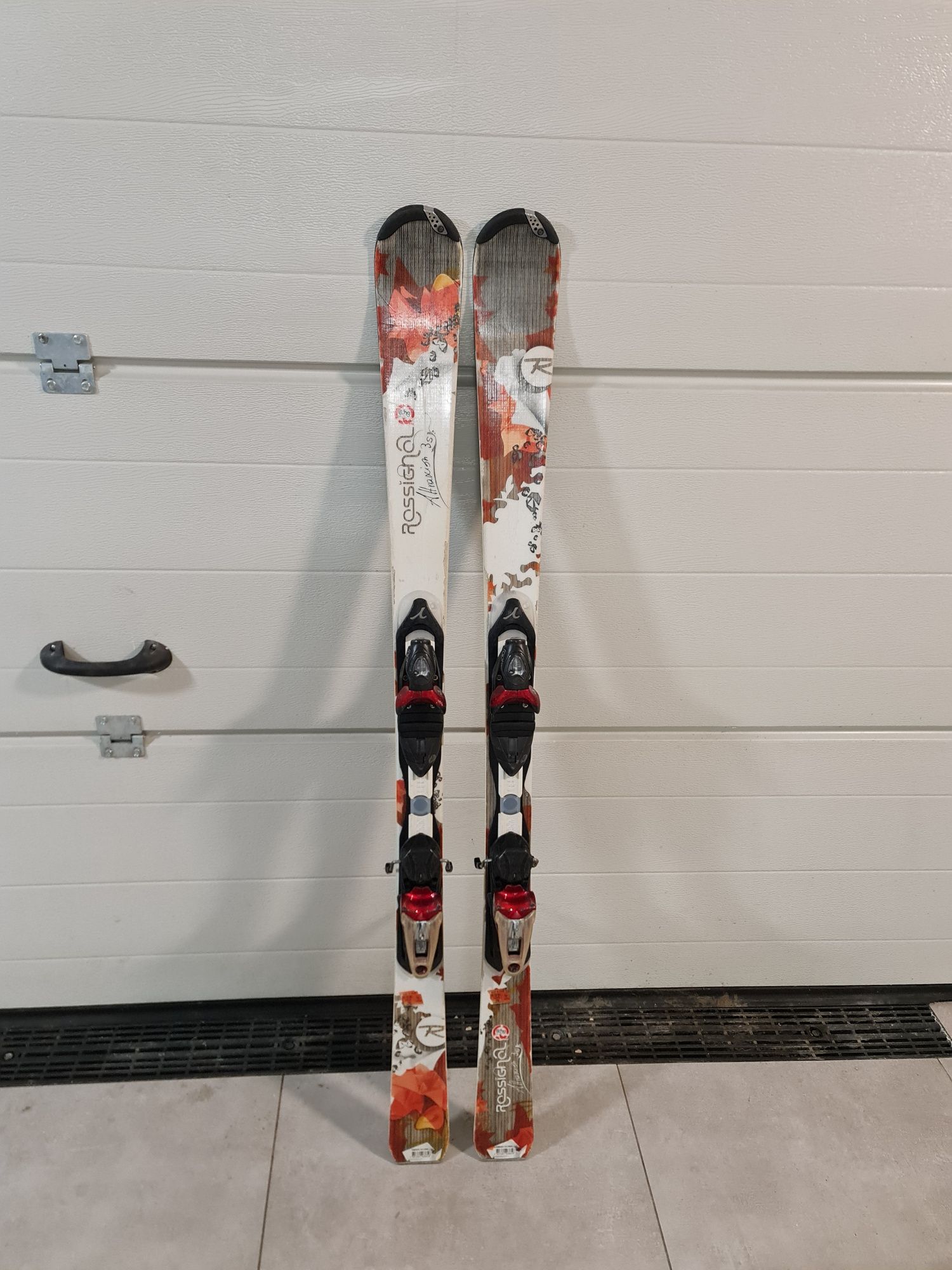 Narty Rossignol 146